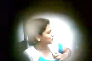 العصير يلعق كس احلى مقاطع سكس عربي سيدة ناضجة ويضعها على ديك..