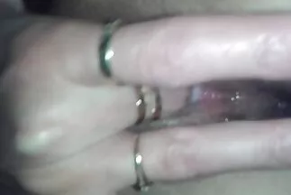 سار الرجل مع عضوة عارية حول المنزل احلى فيلم سكس مصري وأثار أم عجوز..